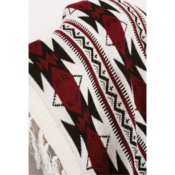 NEW Tribal Aztec BOHO Knit Fringe Sweater Poncho - Picture 6 of 10